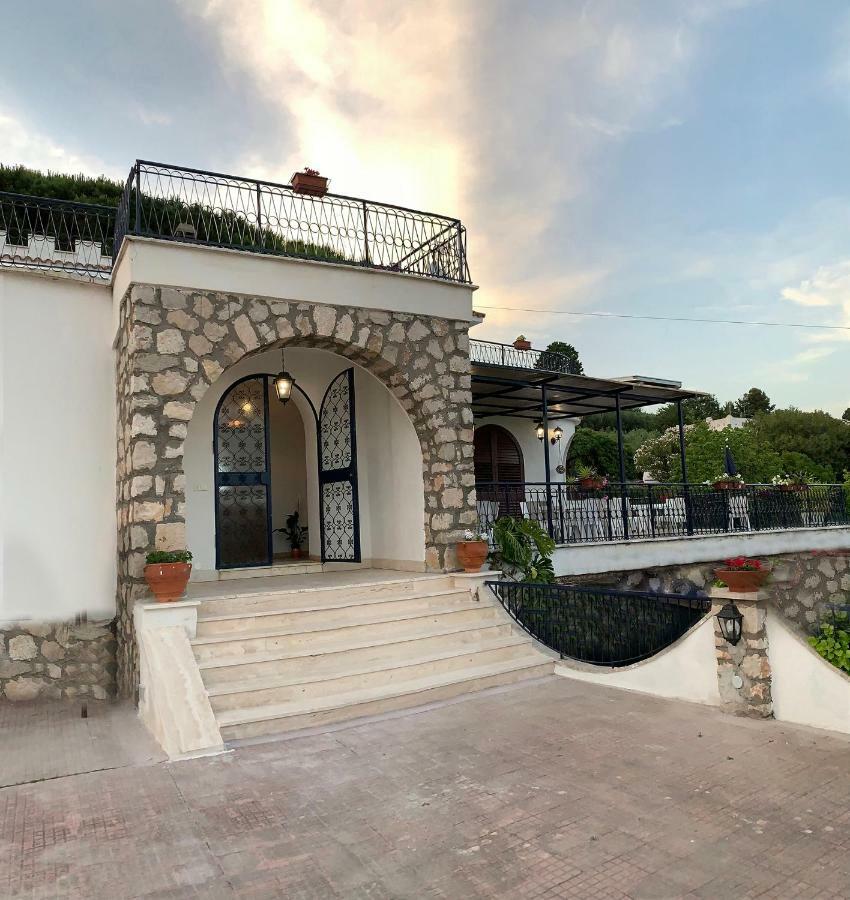 Gli Archi Sul Mare Bed & Breakfast กาเอตา ภายนอก รูปภาพ