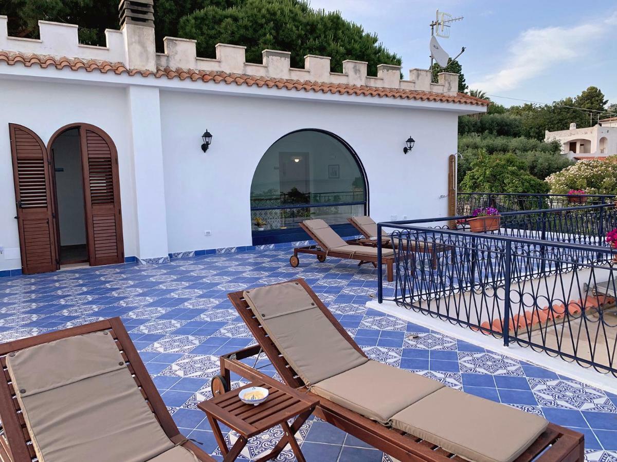 Gli Archi Sul Mare Bed & Breakfast กาเอตา ภายนอก รูปภาพ