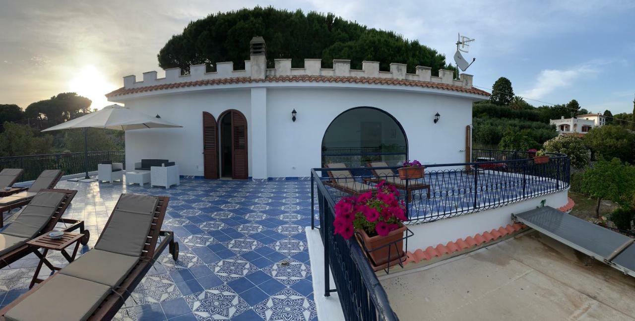 Gli Archi Sul Mare Bed & Breakfast กาเอตา ภายนอก รูปภาพ