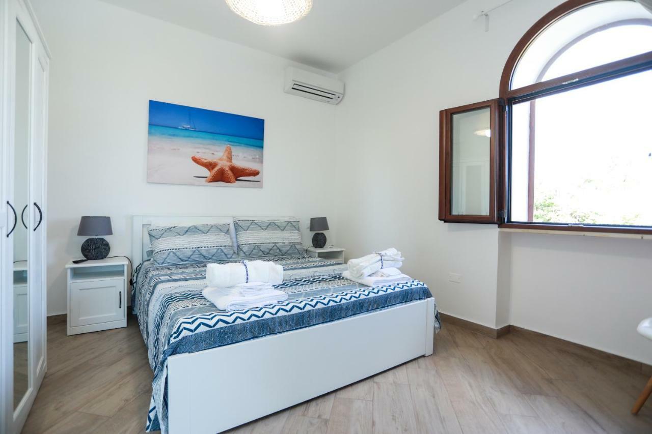 Gli Archi Sul Mare Bed & Breakfast กาเอตา ภายนอก รูปภาพ